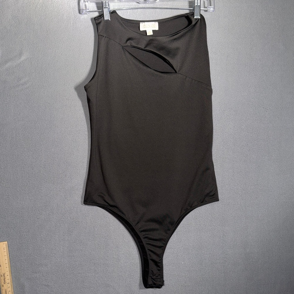 London Rose Medium Black Cutout Sleeveless Bodysuit Goth Edgy Minimalist Top